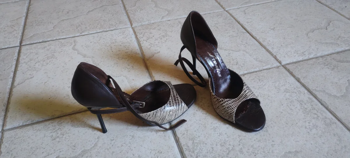 Chaussure de tango